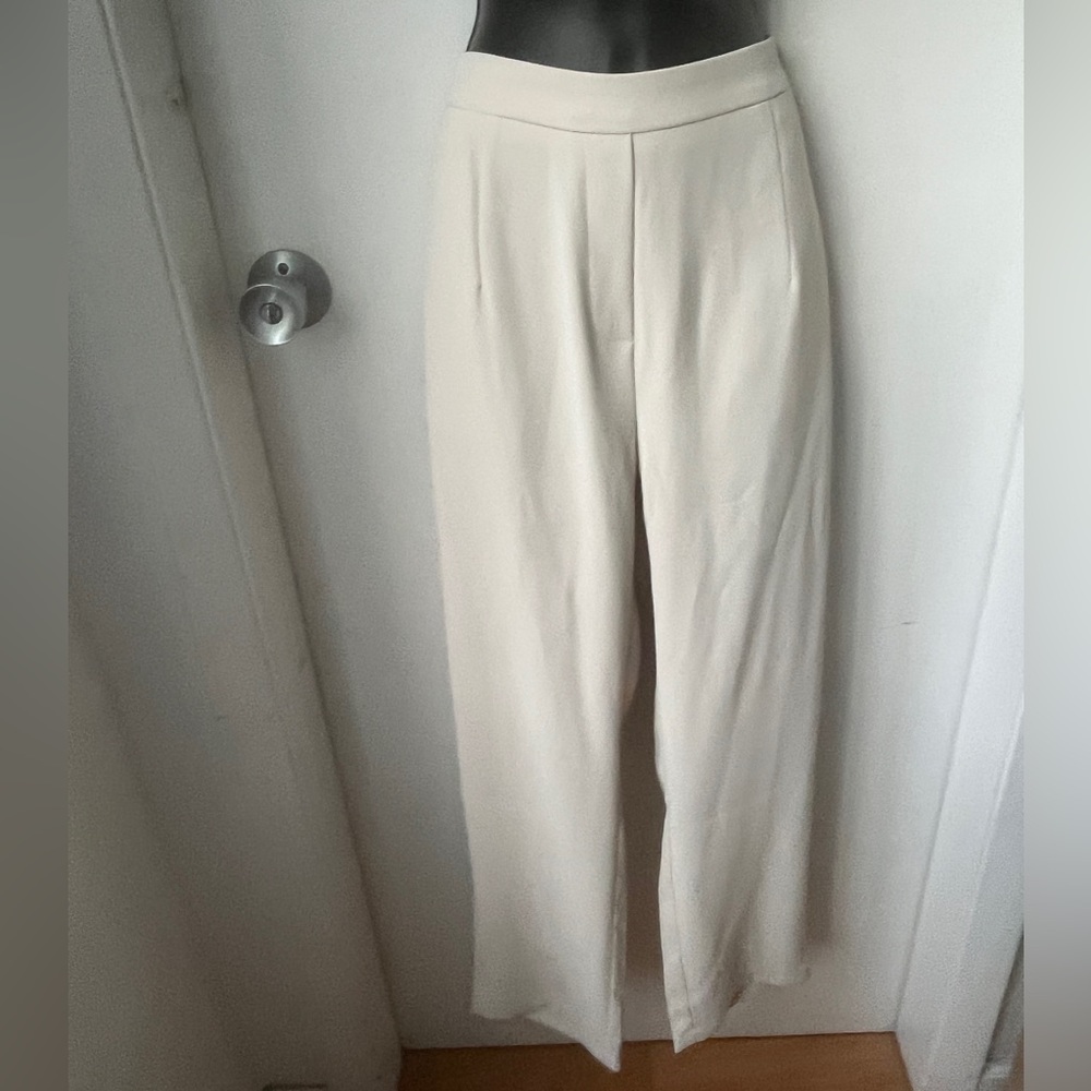 Elegant Cream Women's pull on Pants size Large